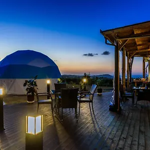 https://jeju-starlight-glamping.jejukoreahotels.com