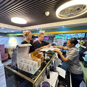 https://ss-grey.kualalumpurs-hotels.com